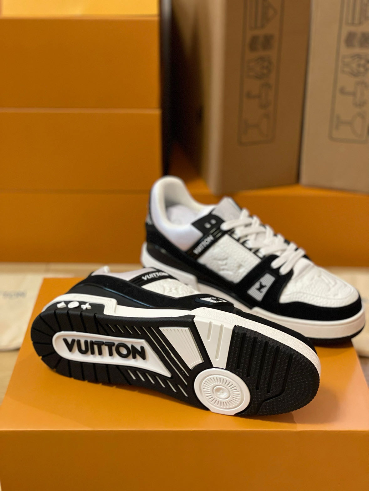 LV sneakers shoes for men women couples casual