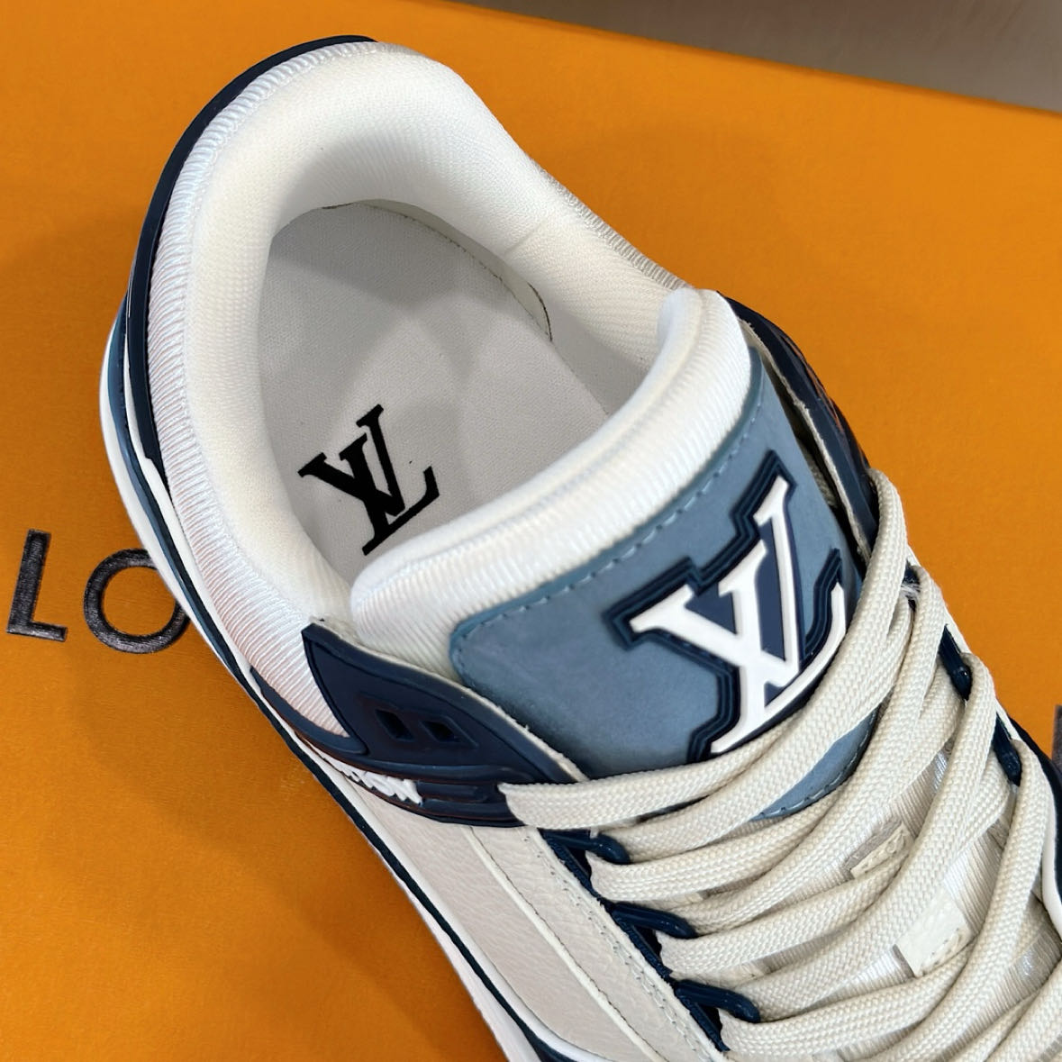 LV sneakers shoes for men women couples casual