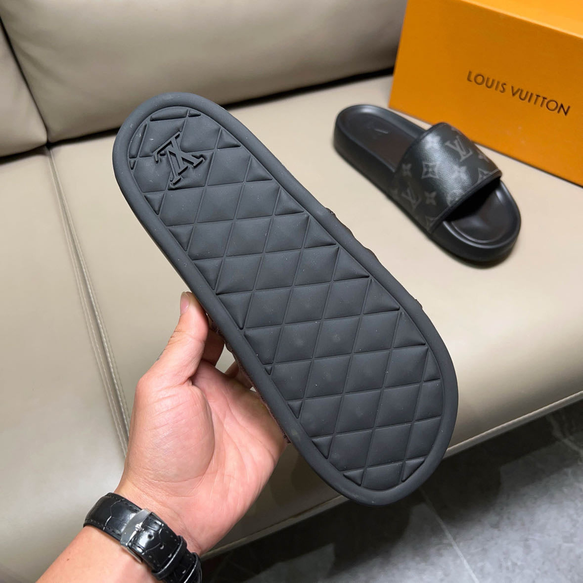 LV slippers